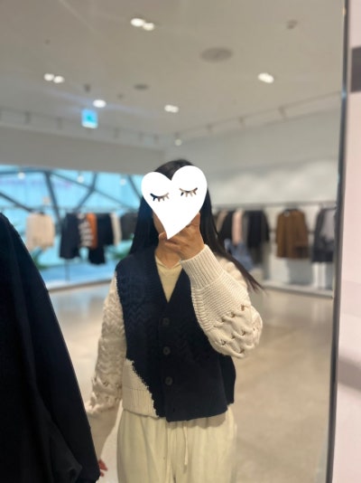 COS 숄더백 후기: 어깨 넓은 사람에게 어울리는 스타일 — 사진 3