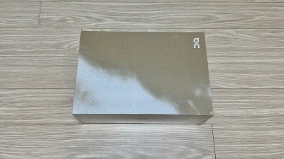 온러닝 클라우드 X 4 아이보리 블랙 230 사이즈 평발 후기 — 사진 7