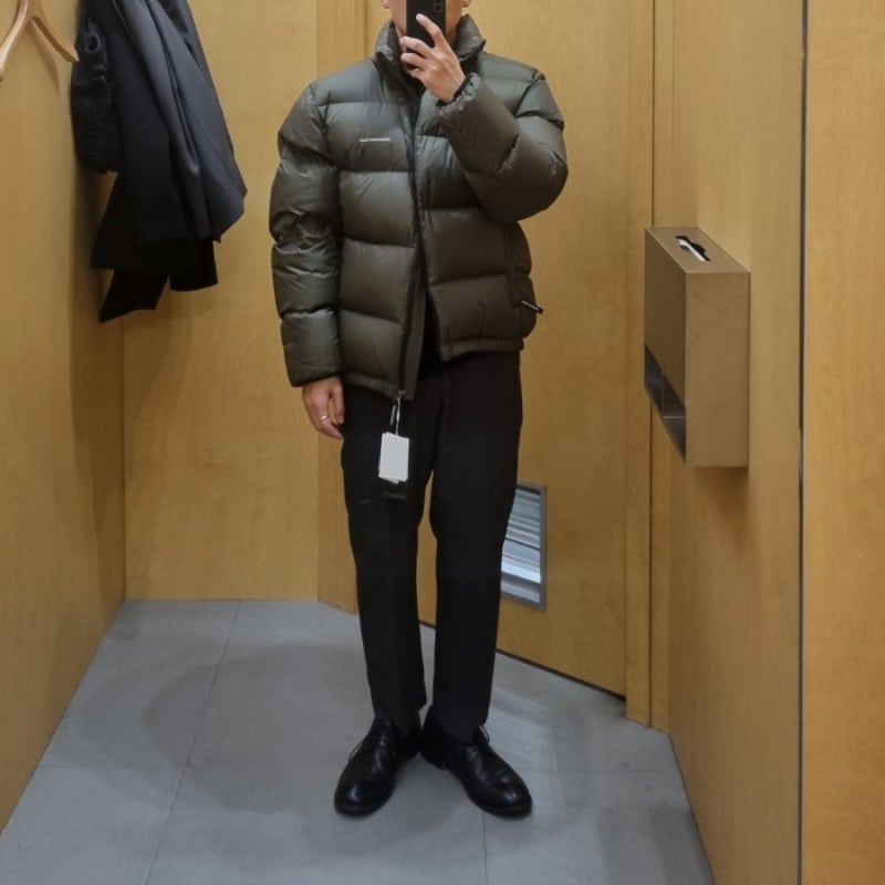 디스이즈네버댓 패딩 L사이즈 173cm 70kg 착용 후기 — 사진 8