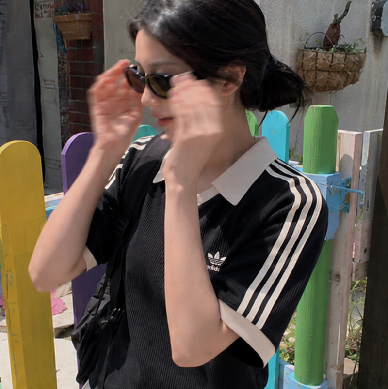 아디다스 와플 반팔티, 루즈핏으로 편안하게 코디하기 좋은 블랙 컬러