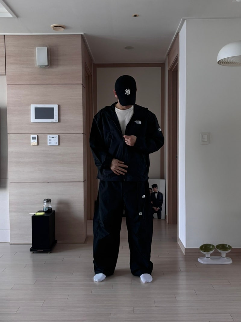 노스페이스 루벤자켓·쉘던팬츠, 179cm 남편에게 잘 어울리는 바람막이 — 사진 4