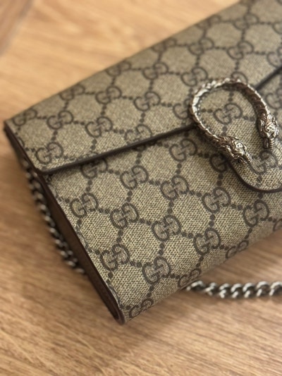 구찌 디오니소스 체인 지갑 3년 사용 후기 (골반 넓음) — 사진 4