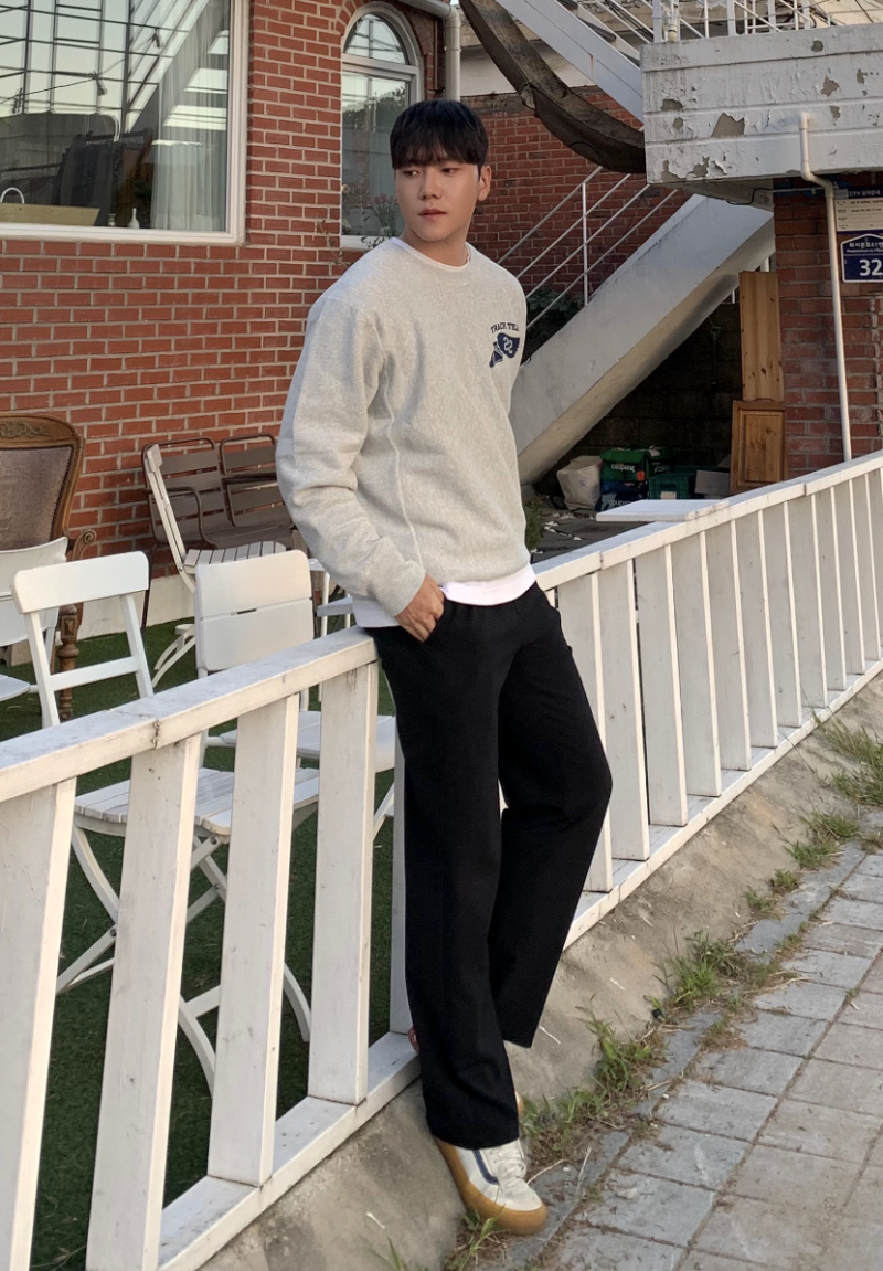 디스이즈네버댓 맨투맨, 오버핏 회색 스웨트셔츠 후기 — 사진 5
